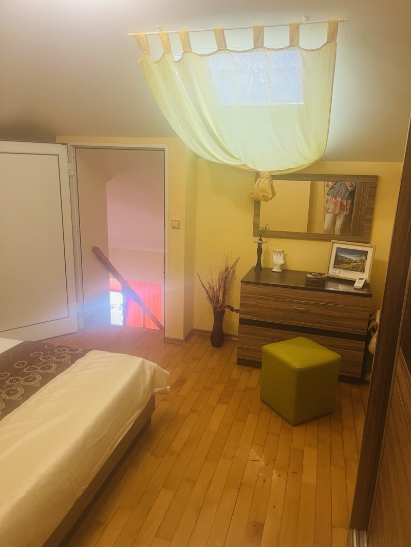 Myytävänä  1 makuuhuone Burgas , Tsentar , 97 neliömetriä | 13243106 - kuva [2]