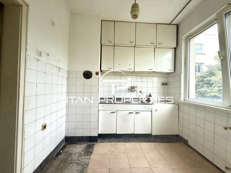 На продаж  2 спальні Пловдив , Младежки Хълм , 124 кв.м | 13853620 - зображення [9]