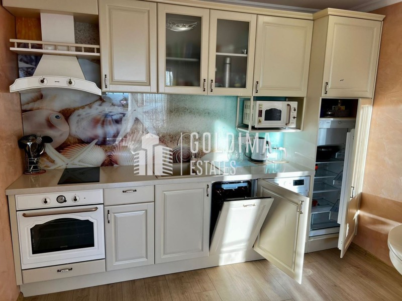 Продава  3-стаен област Бургас , гр. Несебър , 114 кв.м | 86166674