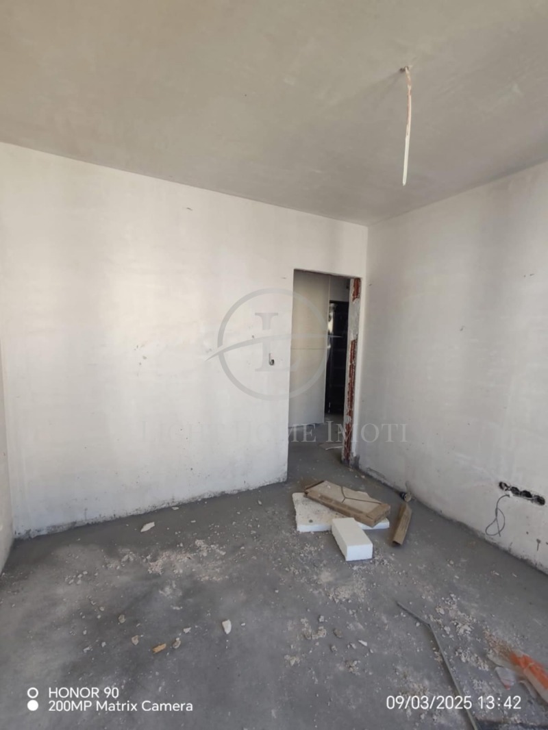 Продава 3-СТАЕН, гр. Пловдив, Южен, снимка 3 - Апартаменти - 52691419