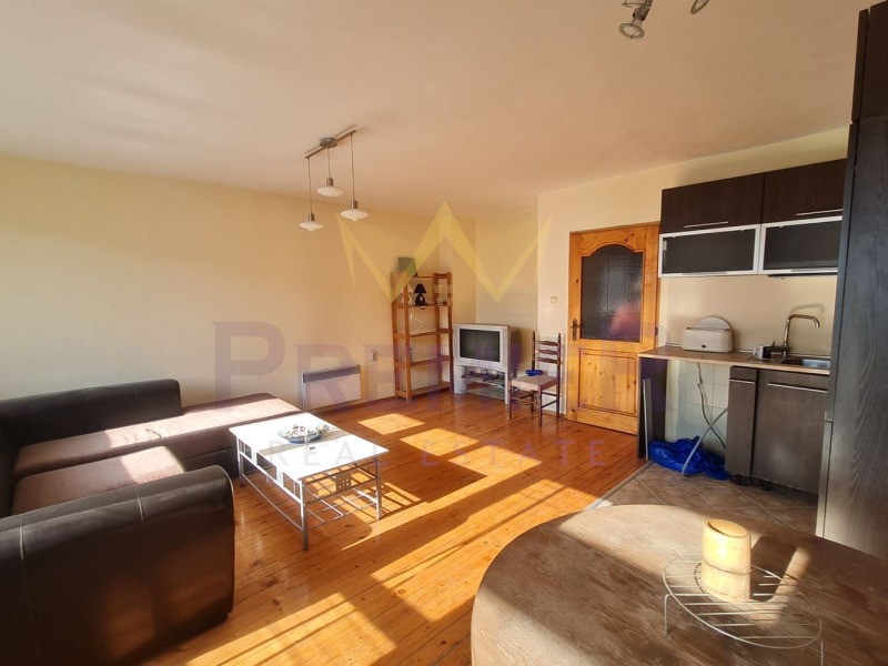 Продава 3-СТАЕН, гр. Бургас, Възраждане, снимка 4 - Апартаменти - 53172335