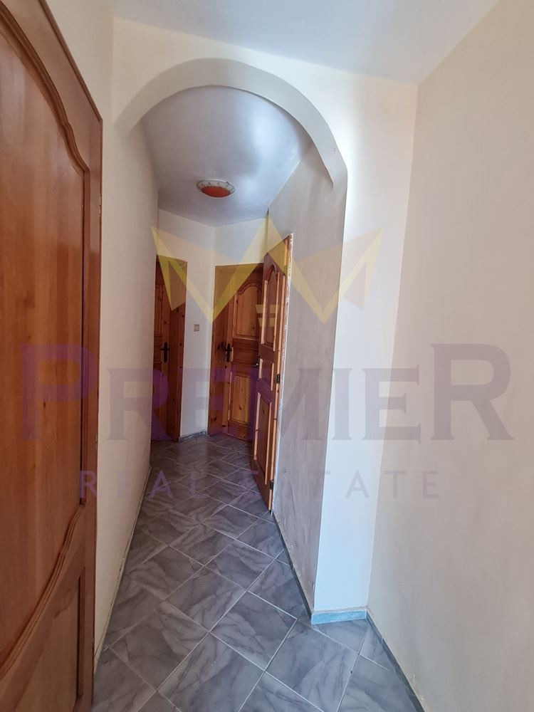 Продава 3-СТАЕН, гр. Бургас, Възраждане, снимка 12 - Апартаменти - 53172335