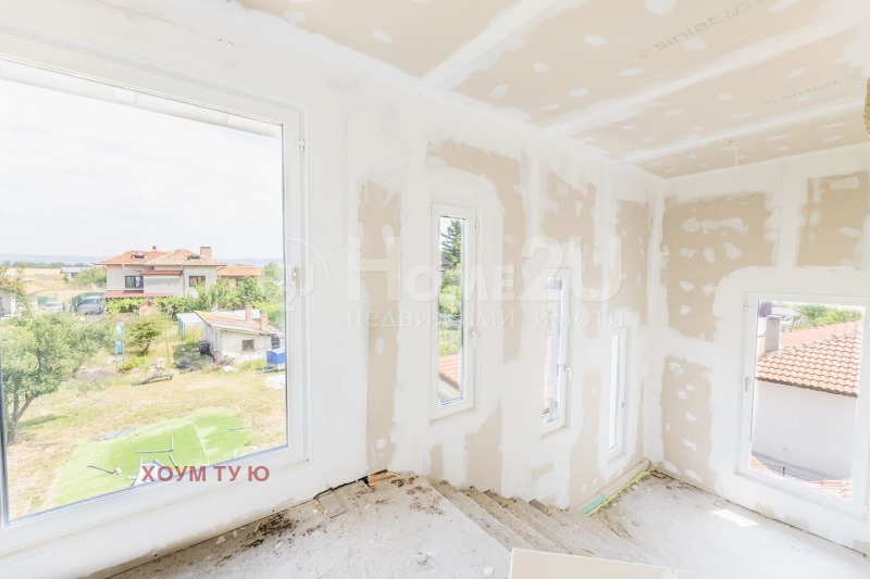 Te koop  Huis regio Sofia , Prolesja , 231 m² | 60385687 - afbeelding [10]