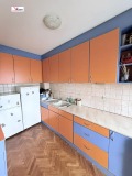 Продава 4-СТАЕН, гр. Добрич, Център, снимка 4