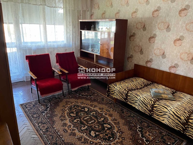 For Sale  1 bedroom Plovdiv , Komatevski vazel , 64 sq.m | 25560931 - image [2]