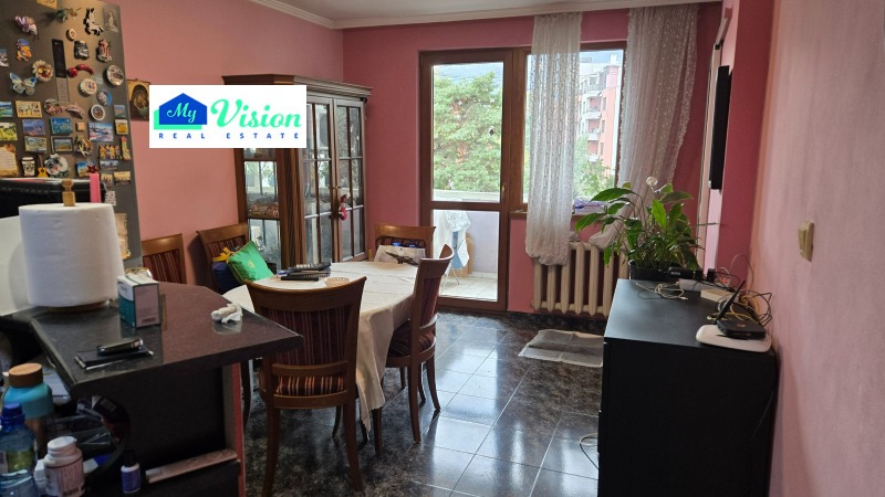À venda  2 quartos Sofia , Vitocha , 85 m² | 61717783