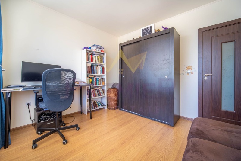 Продава 3-СТАЕН, гр. Варна, Бриз, снимка 7 - Апартаменти - 52973761