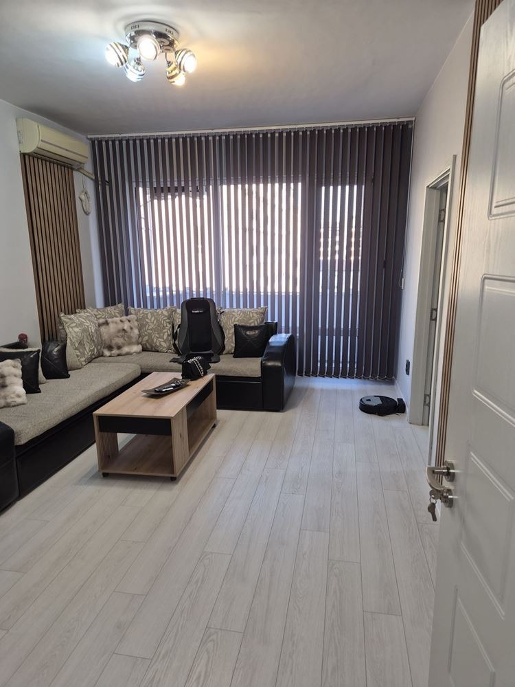 Продава 3-СТАЕН, гр. Пловдив, Кючук Париж, снимка 3 - Апартаменти - 54406846