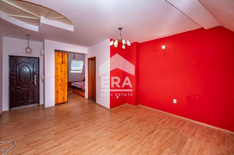 Satılık  İki Katlı Daire Plovdiv , Karşiyaka , 176 metrekare | 97063043