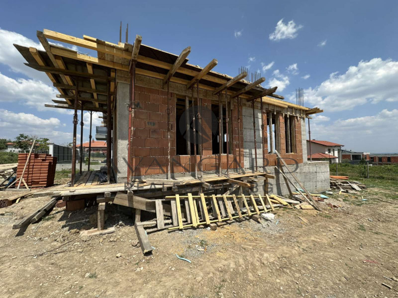 À venda  Casa região Plovdiv , Brestnik , 185 m² | 79065137 - imagem [3]