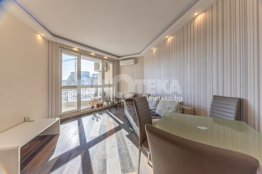 Продава 2-СТАЕН, гр. Варна, Бриз, снимка 3 - Апартаменти - 53856288