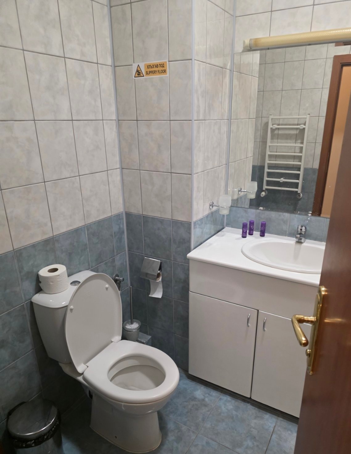 Продава 2-СТАЕН, к.к. Боровец, област София област, снимка 11 - Апартаменти - 54137503