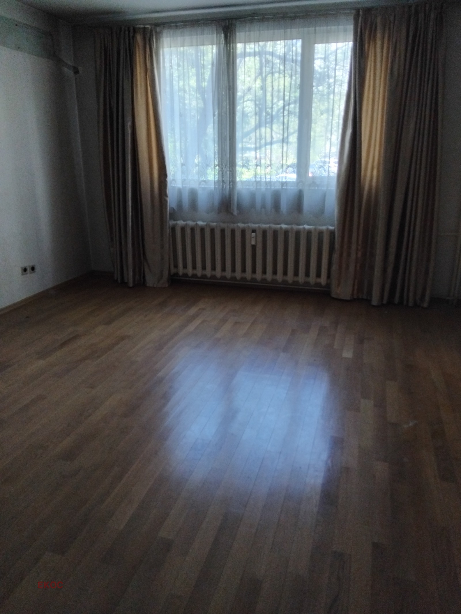 Продава 3-СТАЕН, гр. София, Лагера, снимка 3 - Апартаменти - 54278736