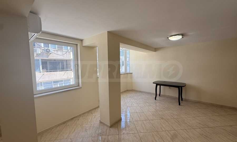 Продава 3-СТАЕН, гр. Варна, Лятно кино Тракия, снимка 3 - Апартаменти - 54357042