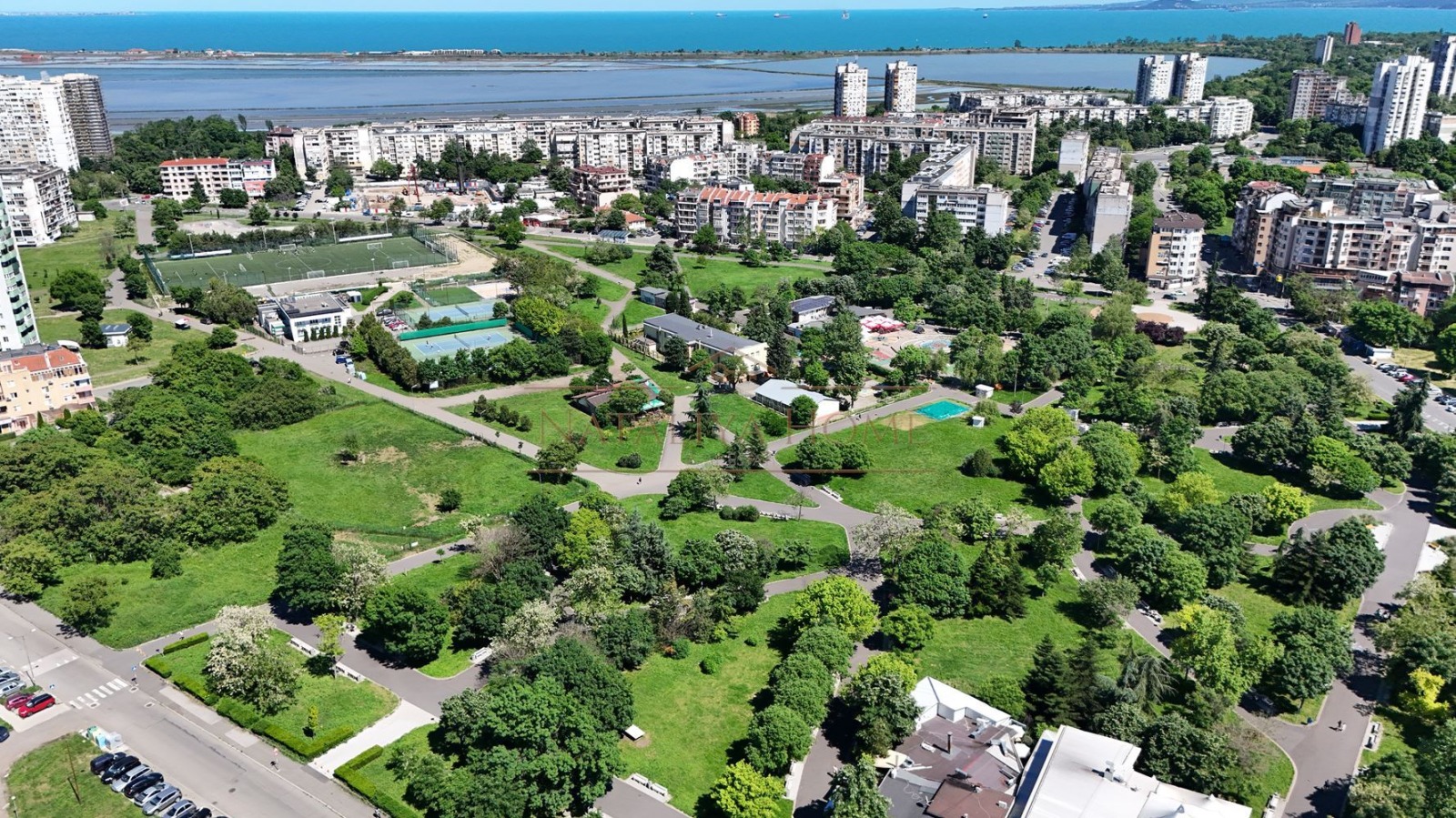 Продава ЗАВЕДЕНИЕ, гр. Бургас, Изгрев, снимка 9 - Заведения - 54377829