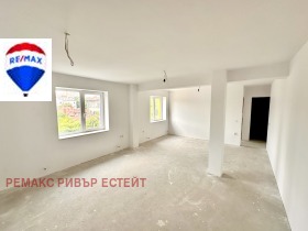 3-стаен град Русе, Хъшове 3