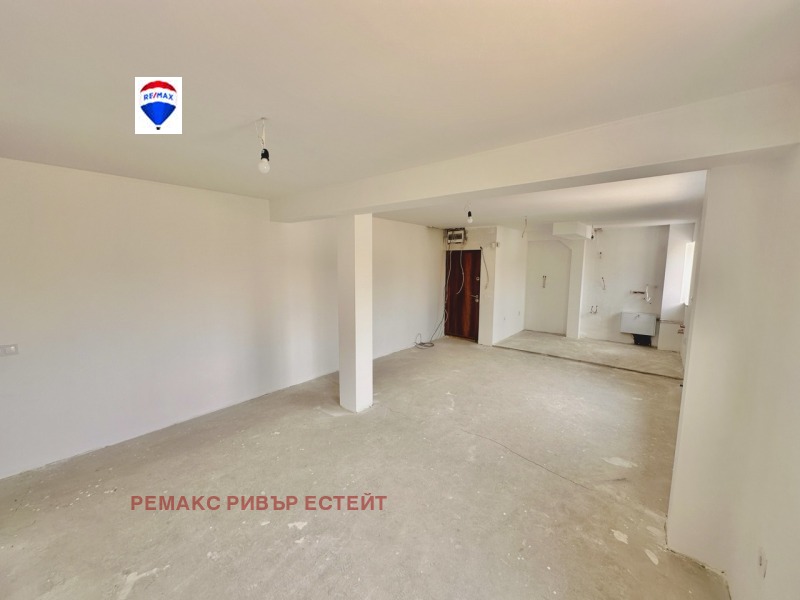 À venda  2 quartos Ruse , Hachove , 100 m² | 31953862