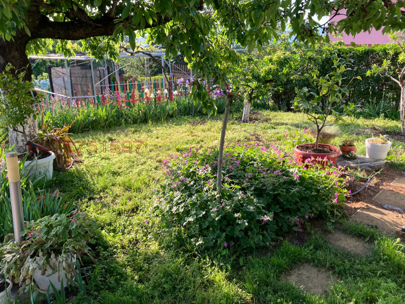 Продава ВИЛА, с. Паталеница, област Пазарджик, снимка 8 - Вили - 52785574