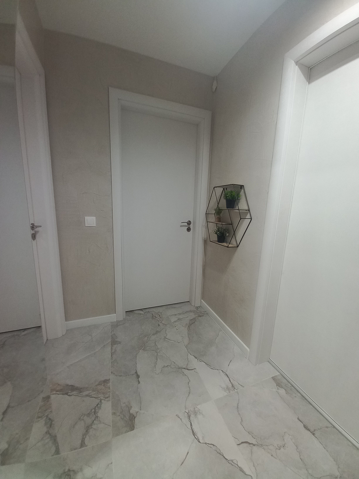 Продава ОФИС, гр. София, Малинова долина, снимка 13 - Офиси - 56654211
