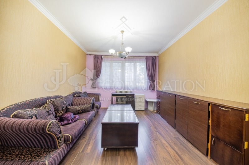 Na prodej  1 ložnice Sofia , Javorov , 70 m2 | 63690432 - obraz [7]