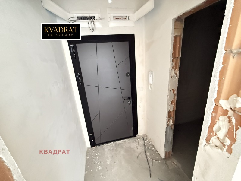 Продава  2-стаен град Варна , Погреби , 82 кв.м | 71046660 - изображение [6]