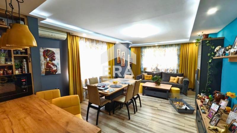Na prodej  3+ ložnice Targovište , Centar , 130 m2 | 83211351 - obraz [2]