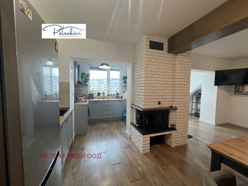 Продава МЕЗОНЕТ, гр. Бургас, Лазур, снимка 2 - Апартаменти - 53456412