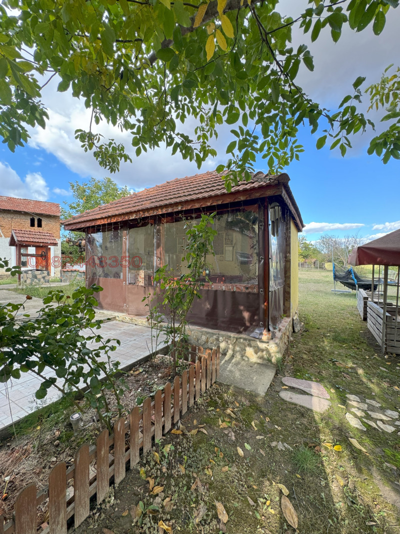 Продава  Къща област Плевен , с. Обнова , 1000 кв.м | 86399579 - изображение [9]