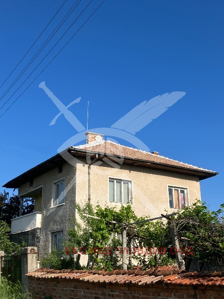 Продава КЪЩА, с. Беловица, област Пловдив