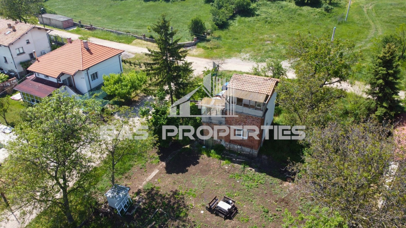 Продава КЪЩА, с. Опицвет, област София област, снимка 12 - Къщи - 54711992