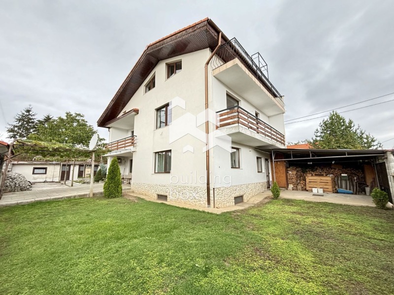 Продава КЪЩА в област Шумен, с. Ивански - 349 кв.м / 190 000 € » 371 607.70 лв., БИЛДИНГ БОКС