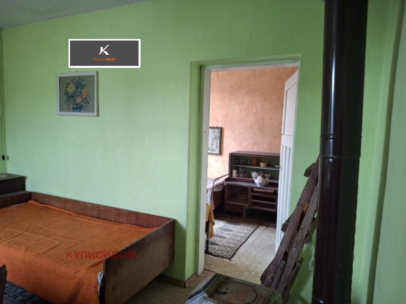 Продава КЪЩА, с. Сладък кладенец, област Стара Загора, снимка 6 - Къщи - 53243232