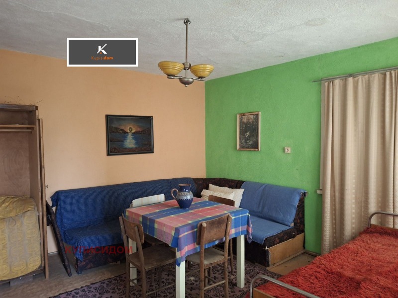 Продава КЪЩА, с. Сладък кладенец, област Стара Загора, снимка 5 - Къщи - 53243232