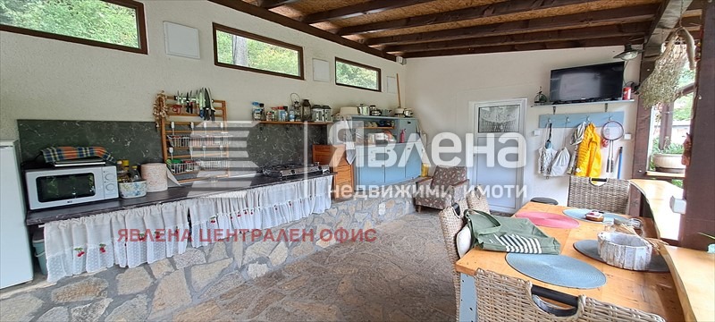 Продава КЪЩА, гр. Тетевен, област Ловеч, снимка 15 - Къщи - 56318672