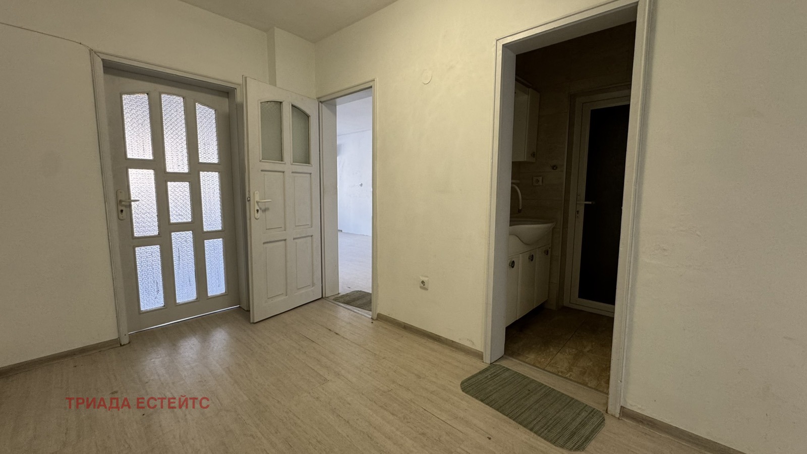 Продава 3-СТАЕН, гр. Бургас, Център, снимка 10 - Апартаменти - 53110545