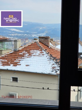 Piano della casa Akatsiia, Veliko Tarnovo 6