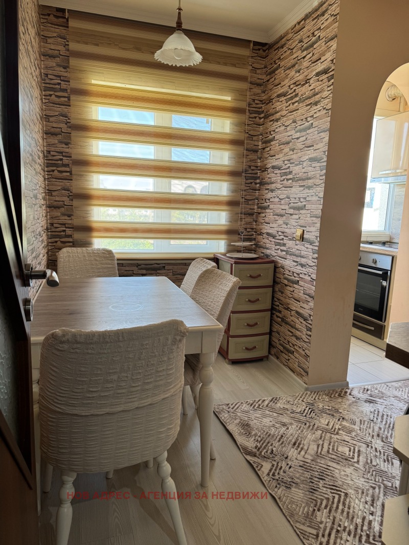 Продава  2-стаен град Търговище , Боровец , 68 кв.м | 73252462 - изображение [3]