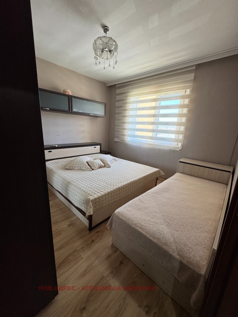 Продава  2-стаен град Търговище , Боровец , 68 кв.м | 73252462 - изображение [2]