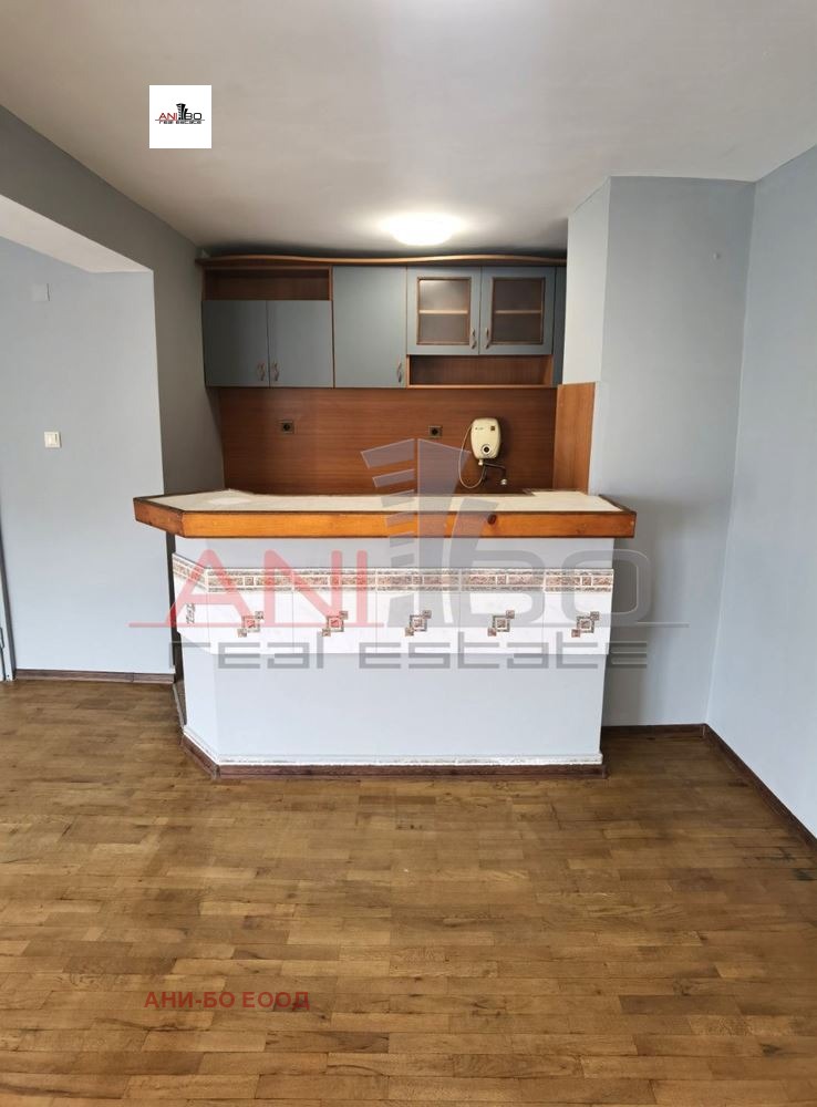 Продава 2-СТАЕН, гр. Варна, Зимно кино Тракия, снимка 3 - Апартаменти - 53737084