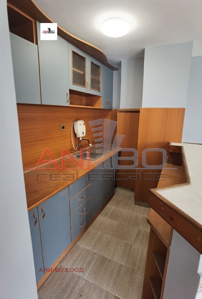 Продава 2-СТАЕН, гр. Варна, Зимно кино Тракия