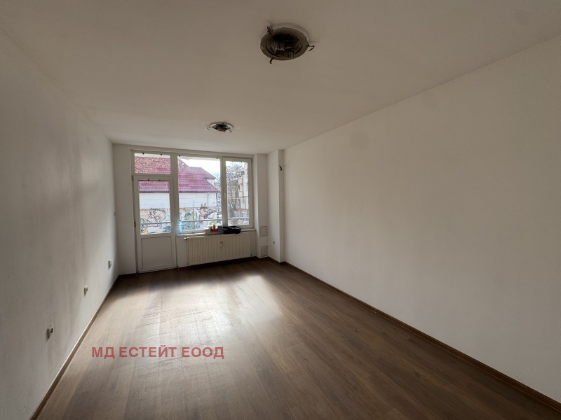 Продава 3-СТАЕН, гр. София, Банишора