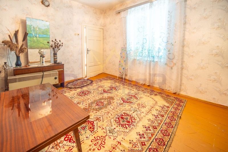 Продава КЪЩА, гр. Балчик, област Добрич, снимка 14 - Къщи - 53094581