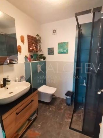 Продава КЪЩА, с. Змеево, област Добрич, снимка 12 - Къщи - 54929266