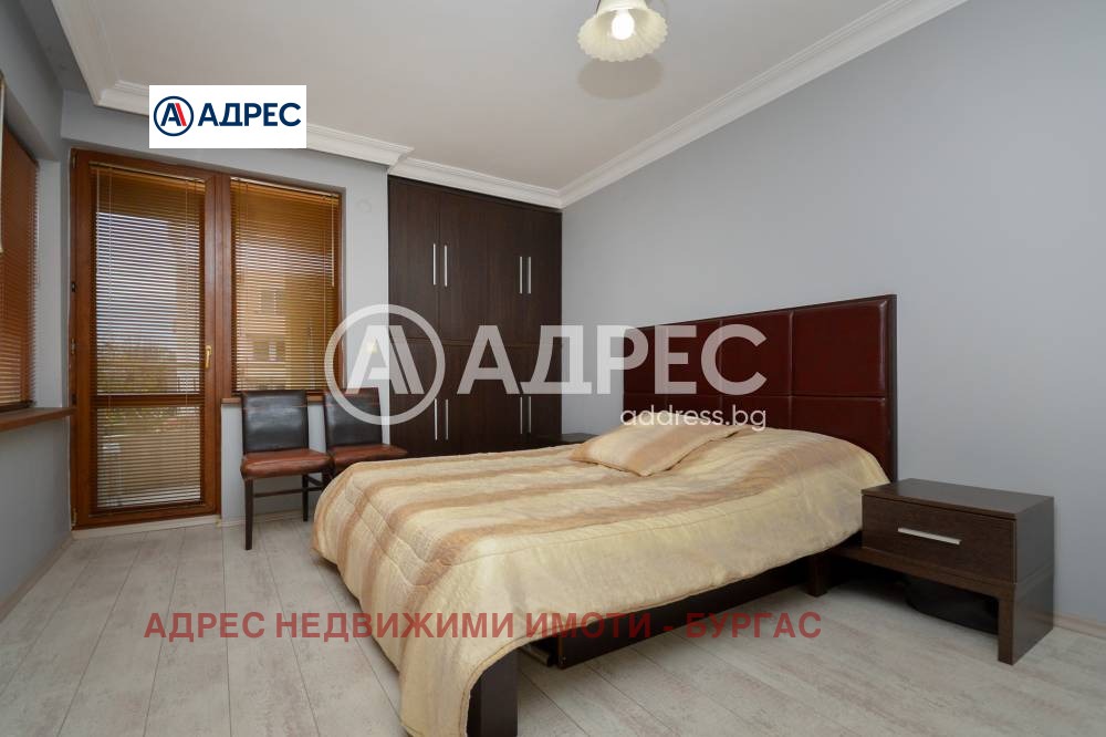 Продава 2-СТАЕН, гр. Бургас, Изгрев, снимка 2 - Апартаменти - 54746837