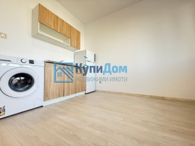 Продава 1-стаен град Варна Цветен квартал - [1] 