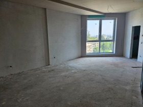 3 chambres Ovtcha koupel, Sofia