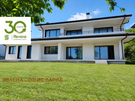 КЪЩА, 340 m2
