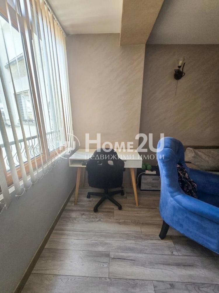 Продава 2-СТАЕН, гр. Бургас, Център, снимка 4 - Апартаменти - 54940531
