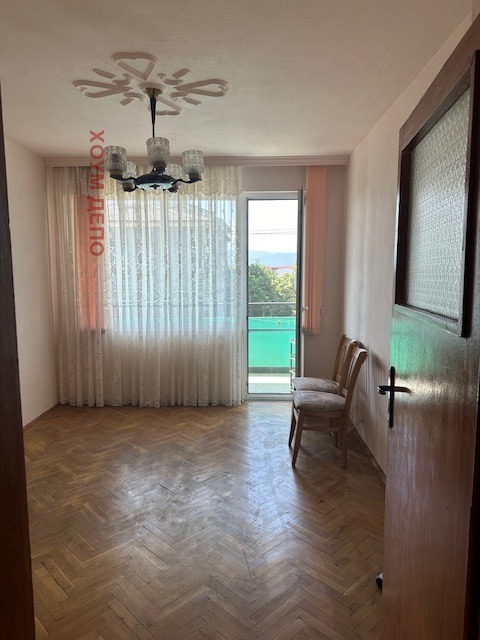 Na prodej  2 ložnice oblast Stará Zagora , Kazanlak , 111 m2 | 76197704 - obraz [2]