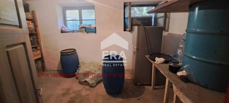 Продава  Етаж от къща област Бургас , гр. Поморие , 119 кв.м | 37249832 - изображение [17]